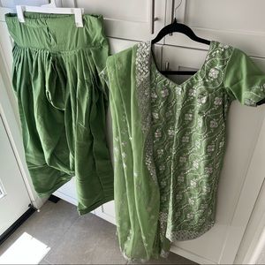 SALE ✂️ 3-Piece Indian Salwar Kameez (Indian Suit)